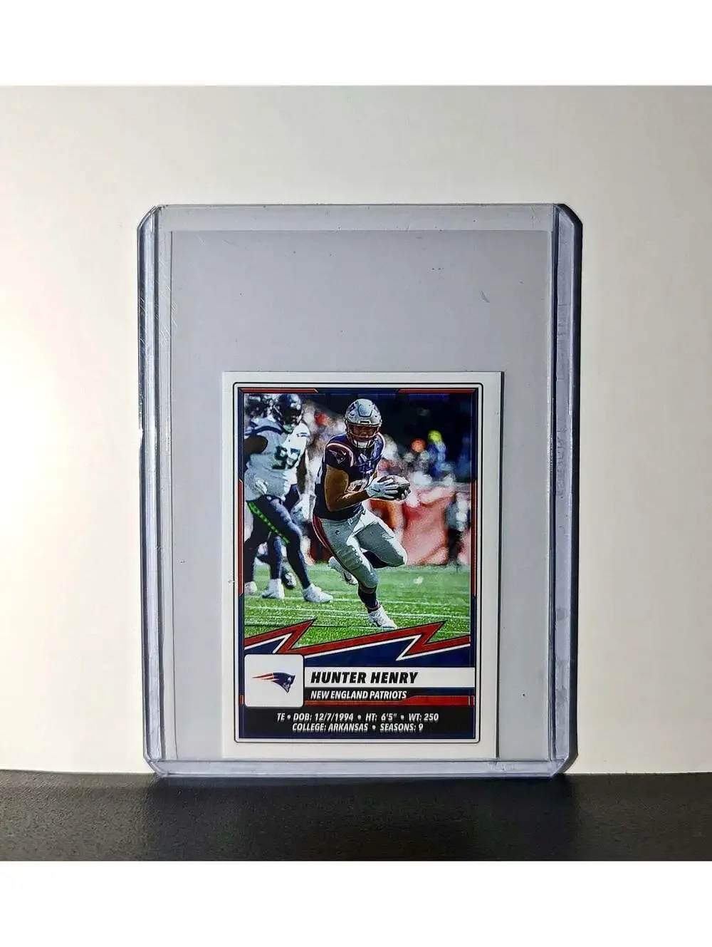 Hunter Henry 2025 Panini NFL #79 Sticker New England Patriots
